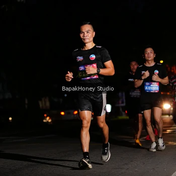 Runner Photo 4095264