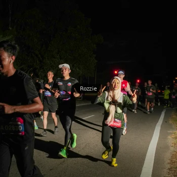 Runner Photo 4095291
