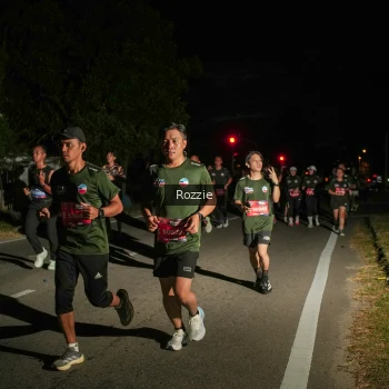 Runner Photo 4095325
