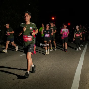 Runner Photo 4095336