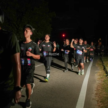 Runner Photo 4095349