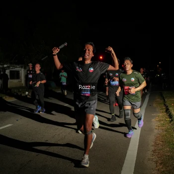 Runner Photo 4095354