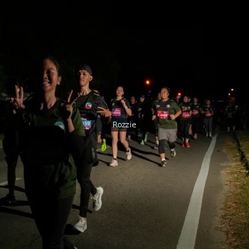 Runner Photo 4095361