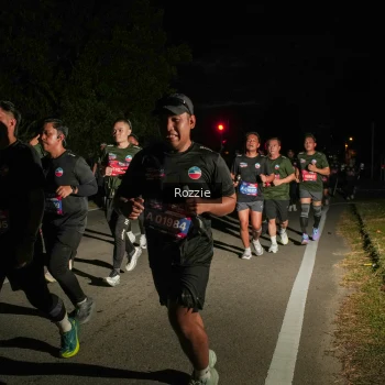Runner Photo 4095370