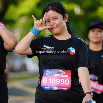 Runner Photo 4095387