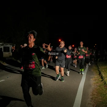Runner Photo 4095413