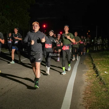 Runner Photo 4095419
