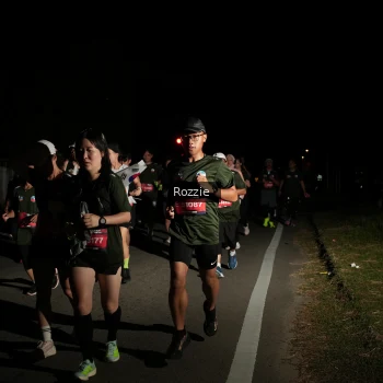 Runner Photo 4095435