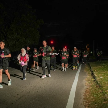 Runner Photo 4095442