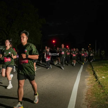Runner Photo 4095446