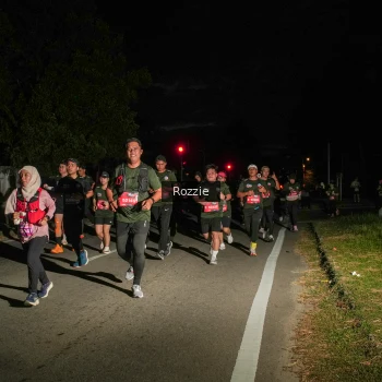 Runner Photo 4095447