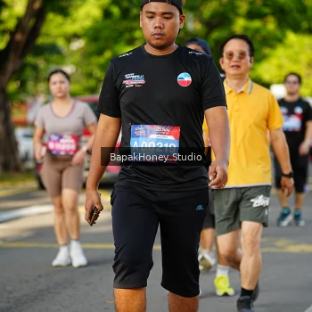 Runner Photo 4095480