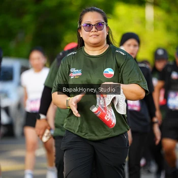 Runner Photo 4095554