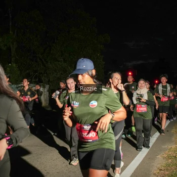 Runner Photo 4095555