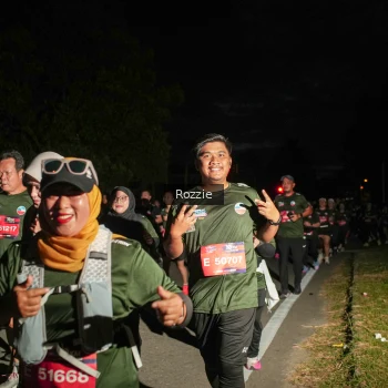 Runner Photo 4095610