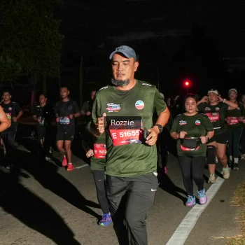 Runner Photo 4095623