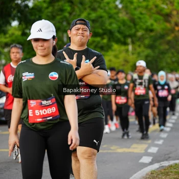 Runner Photo 4095650