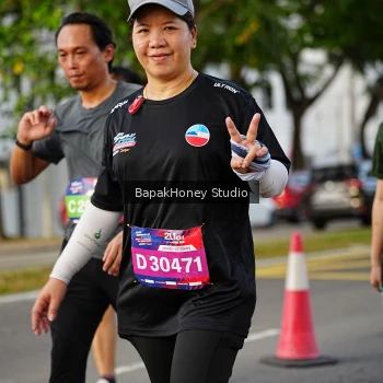 Runner Photo 4095651