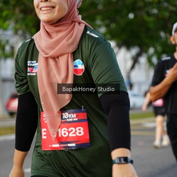 Runner Photo 4095653