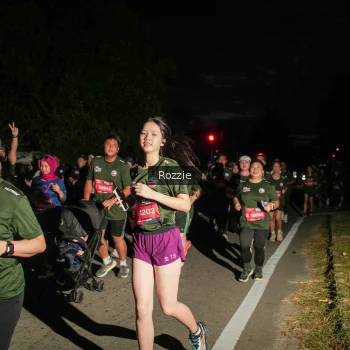 Runner Photo 4095668