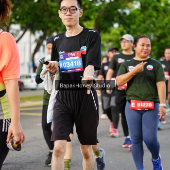Runner Photo 4095670