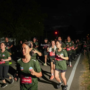Runner Photo 4095672