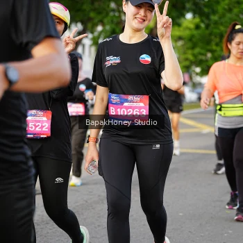 Runner Photo 4095674