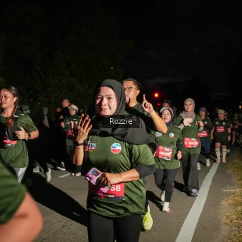 Runner Photo 4095683