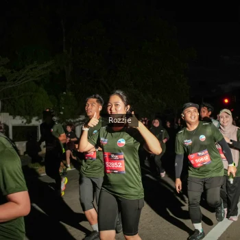 Runner Photo 4095717