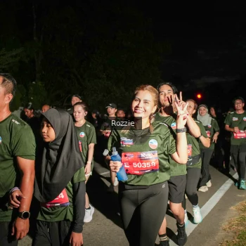 Runner Photo 4095734