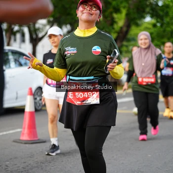 Runner Photo 4095736