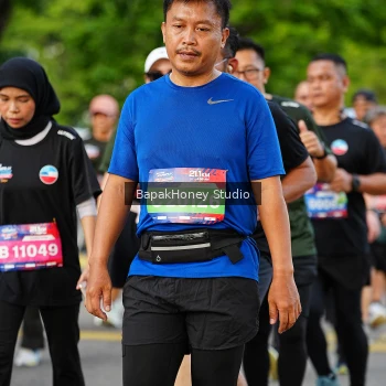 Runner Photo 4095737