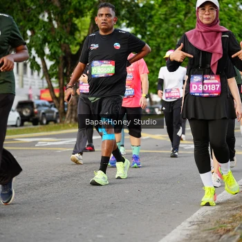 Runner Photo 4095754