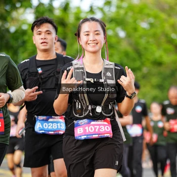 Runner Photo 4095760