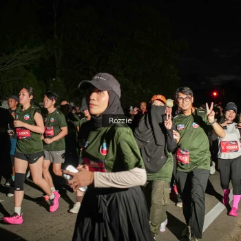 Runner Photo 4095767