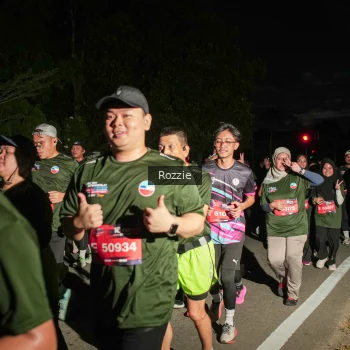 Runner Photo 4095774