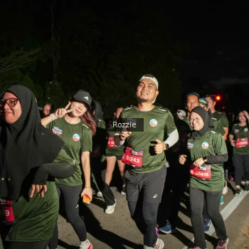 Runner Photo 4095812