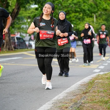 Runner Photo 4095835