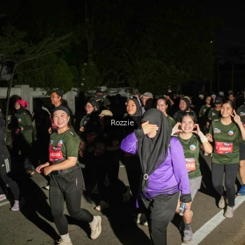 Runner Photo 4095850