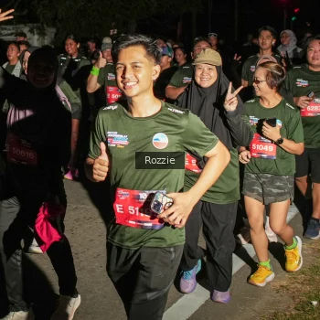 Runner Photo 4095853