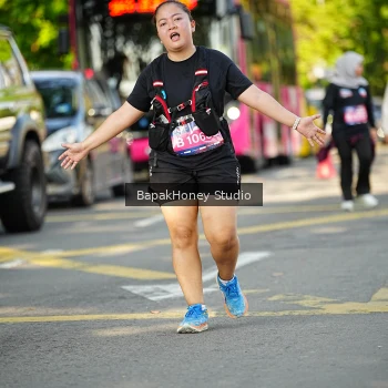 Runner Photo 4095901
