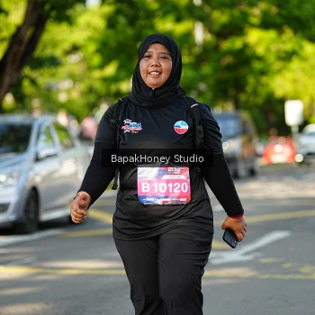 Runner Photo 4095907