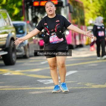 Runner Photo 4095908