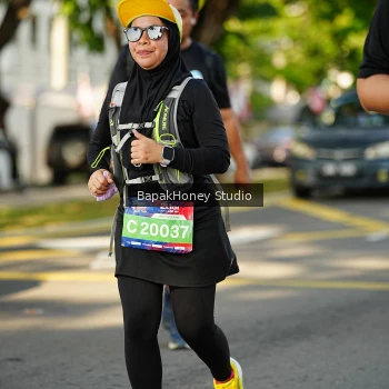 Runner Photo 4095912