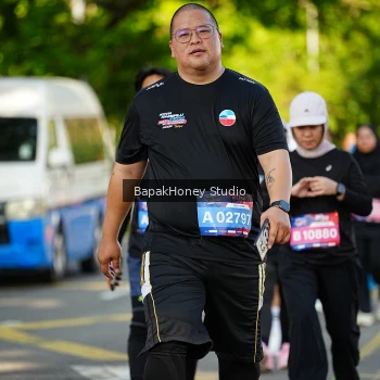 Runner Photo 4095914