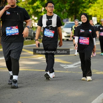 Runner Photo 4095922