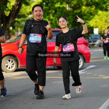 Runner Photo 4095940