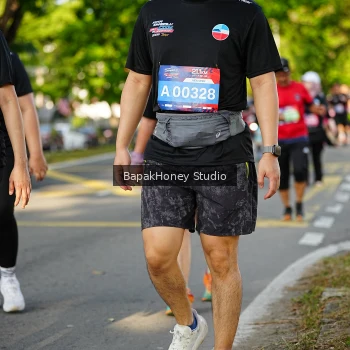 Runner Photo 4095954