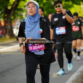 Runner Photo 4095955