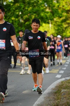 Runner Photo 4095959